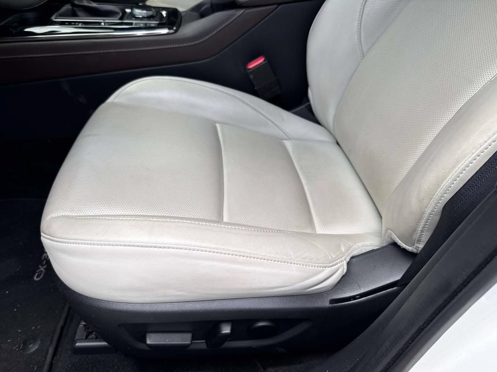 Used 2023 MAZDA CX-30 AWD 2.5 S w/ Premium Package image 16