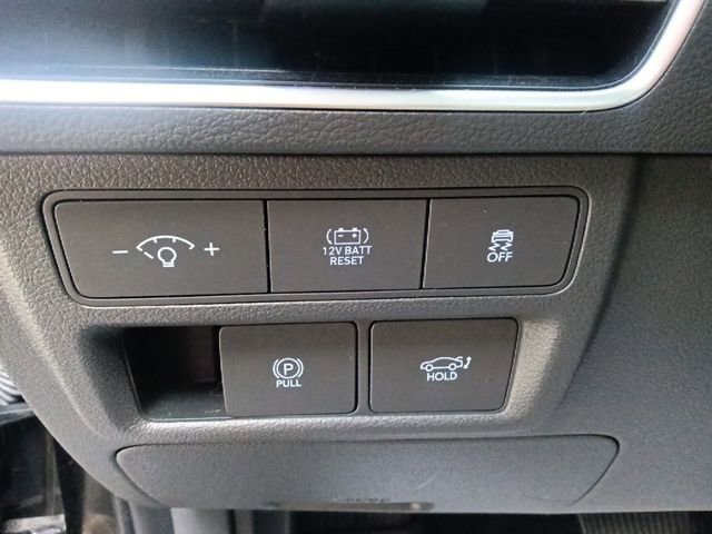 Used 2024 Hyundai Sonata Limited image 18