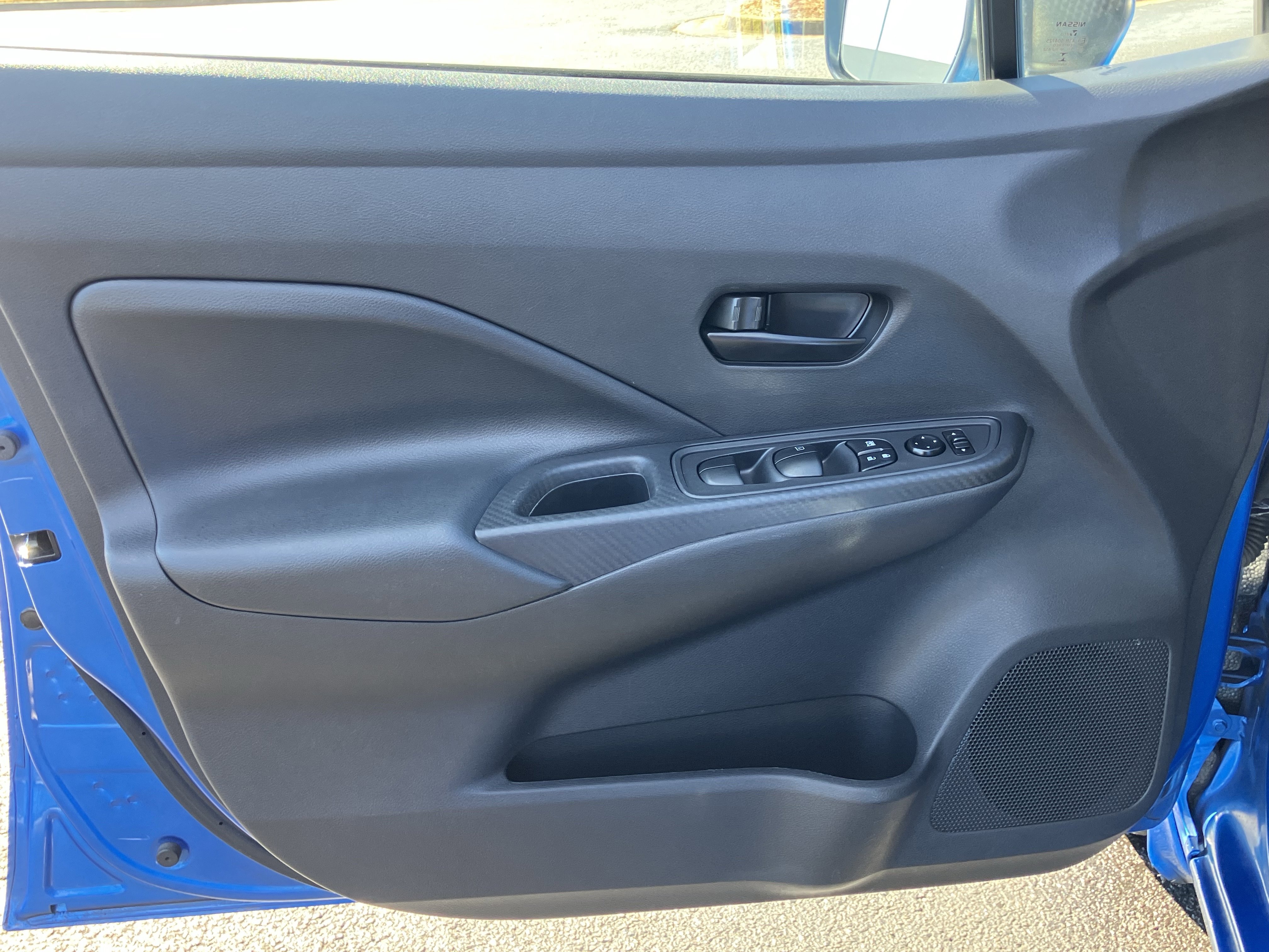 Used 2022 Nissan Versa S image 14