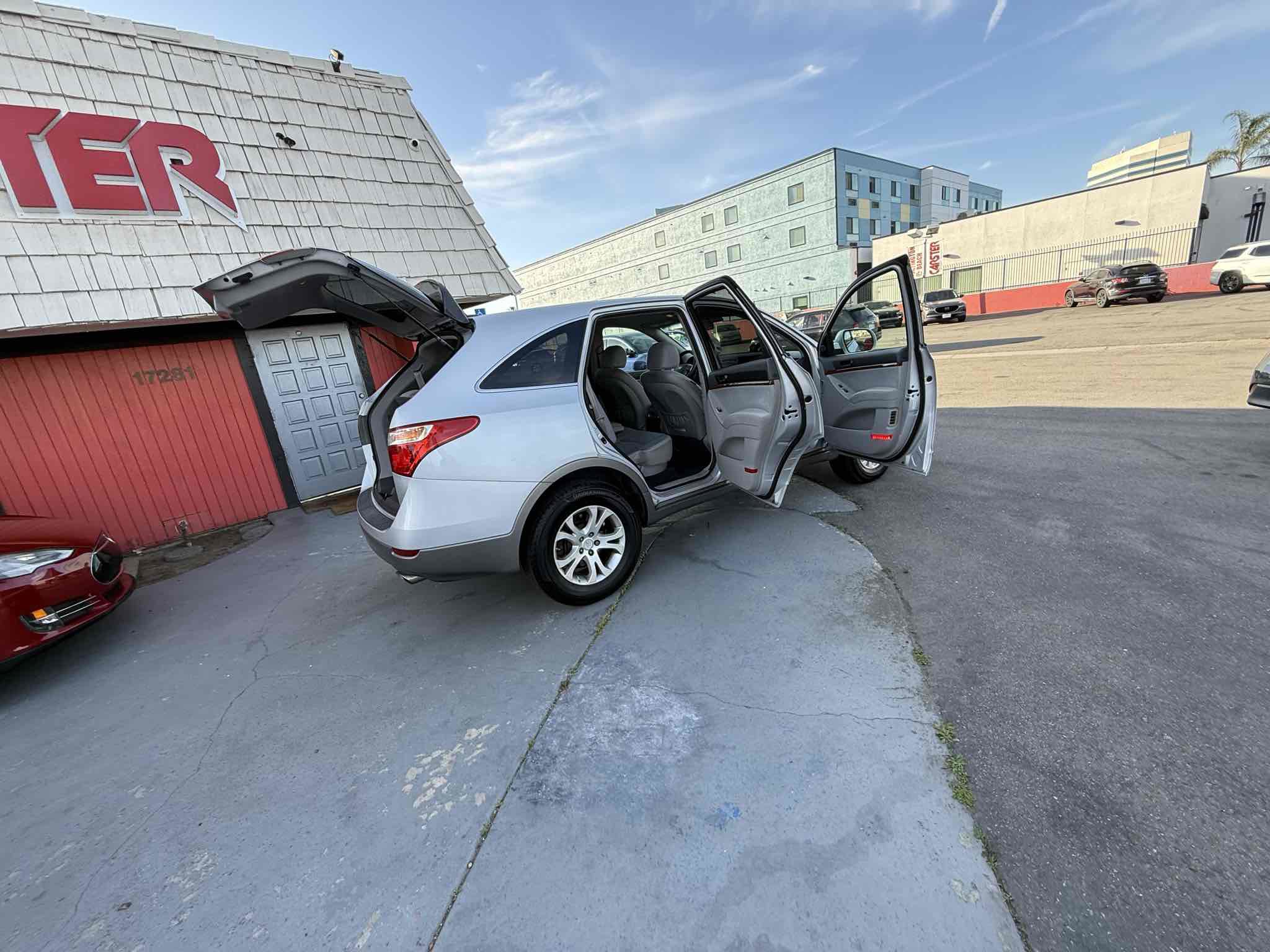 Used 2009 Hyundai Veracruz GLS image 27