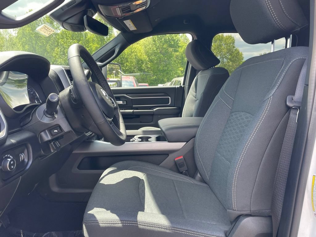 New 2026 RAM 2500 Big Horn AWD/4WD image 2