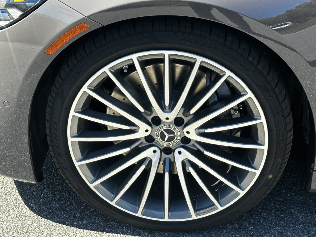 New 2027 Mercedes-Benz S 580 4MATIC Sedan image 13