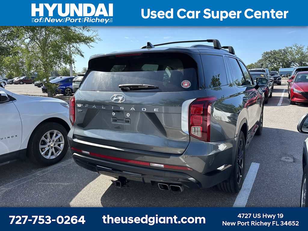 Used 2023 Hyundai Palisade XRT FWD image 3