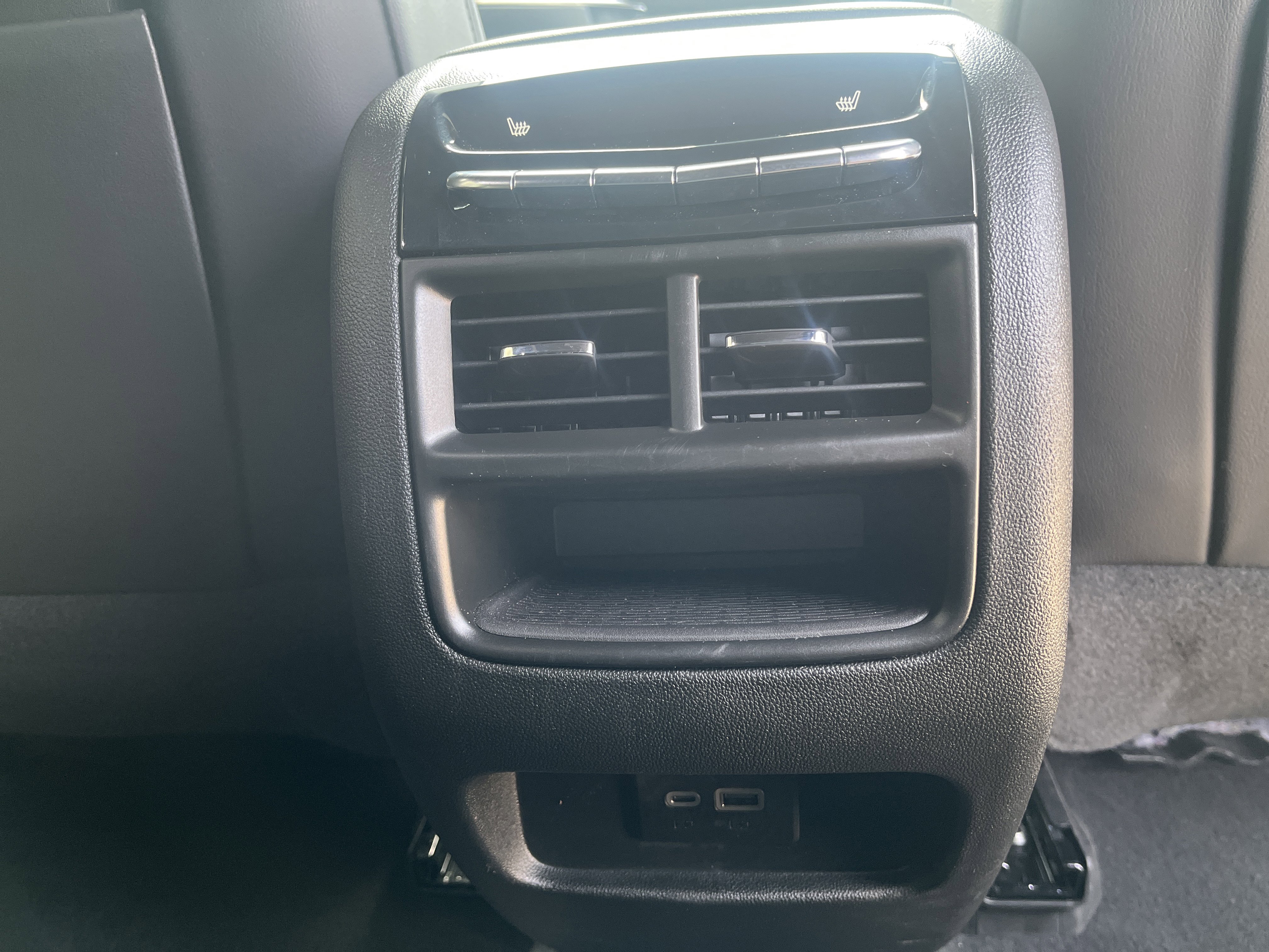 Used 2025 Cadillac XT5 Premium Luxury w/ Technology Package image 16