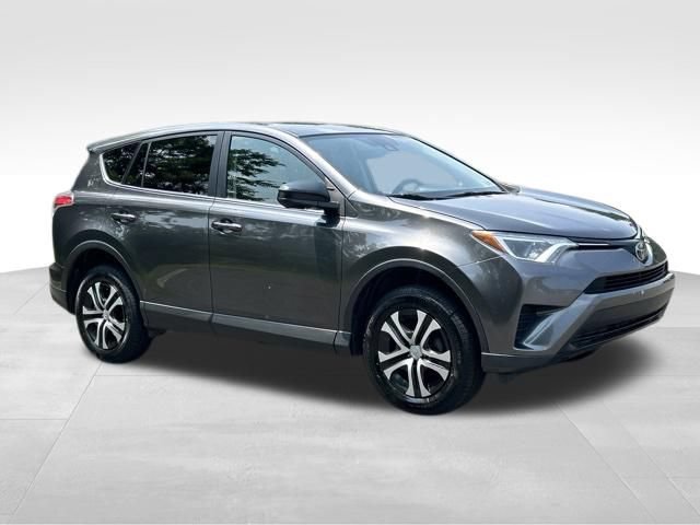 Used 2018 Toyota RAV4 LE w/ All Weather Liner Package AWD/4WD image 7