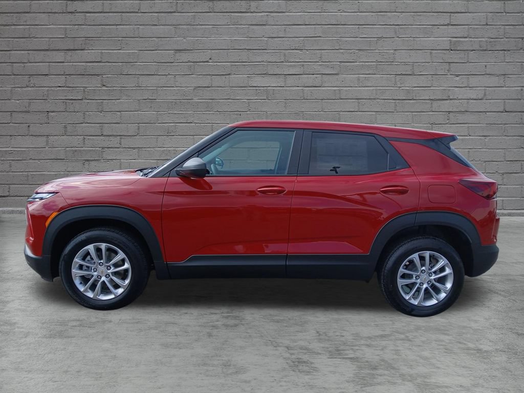 New 2026 Chevrolet TrailBlazer LS w/ LS Convenience Package AWD/4WD image 2
