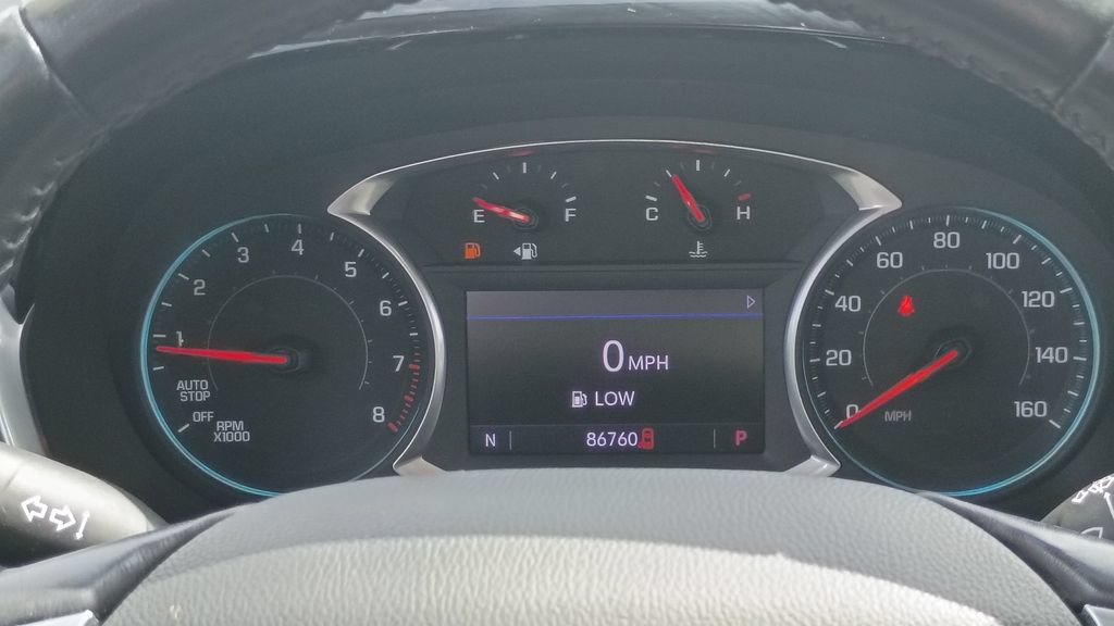 Used 2020 Chevrolet Traverse LT FWD image 30