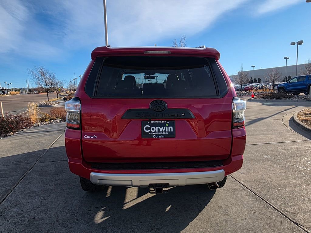 Used 2018 Toyota 4Runner TRD Off-Road Premium image 6