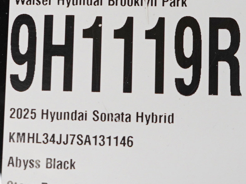 Certified 2025 Hyundai Sonata SEL FWD image 31