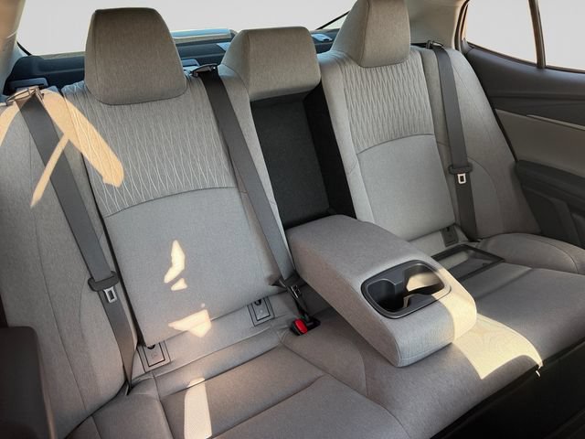 Used 2026 Toyota Camry LE w/ Convenience Package FWD image 18