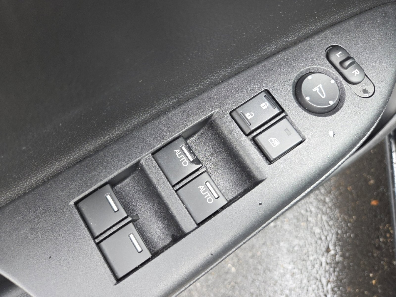 Used 2015 Honda Accord EX image 23