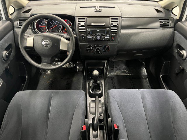 Used 2011 Nissan Versa Sedan image 17