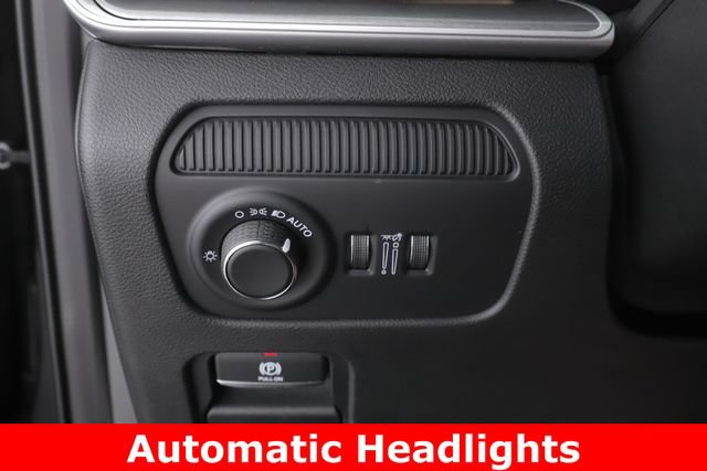 Used 2026 Jeep Grand Wagoneer Limited w/ Premium Group II AWD/4WD image 22