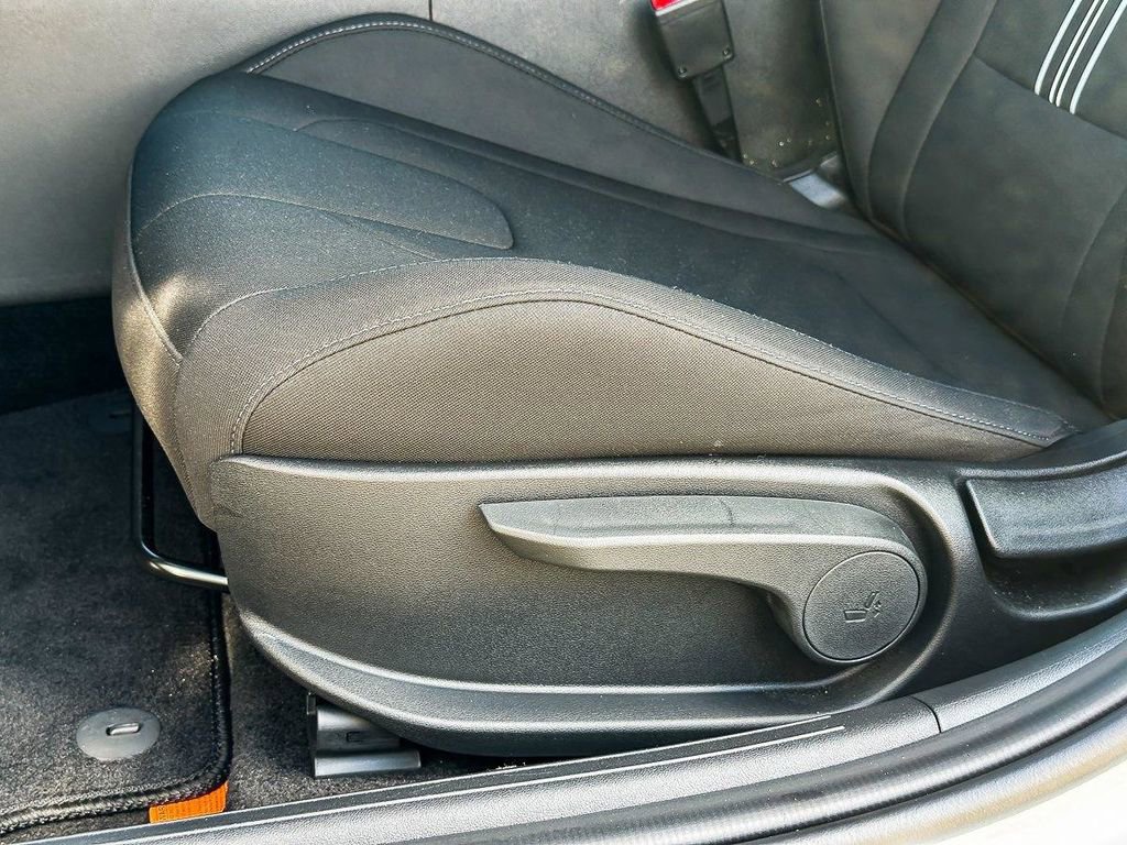 Used 2025 Hyundai Elantra Sport w/ Cargo Package image 14
