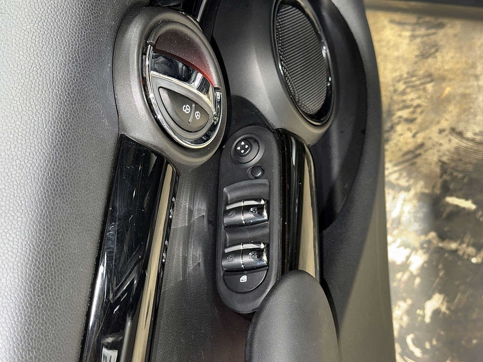 Used 2019 MINI Cooper S FWD image 21