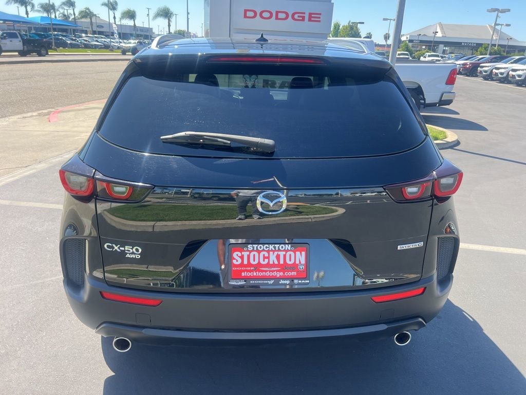 Used 2025 MAZDA CX-50 AWD 2.5 S w/ Premium Package image 11