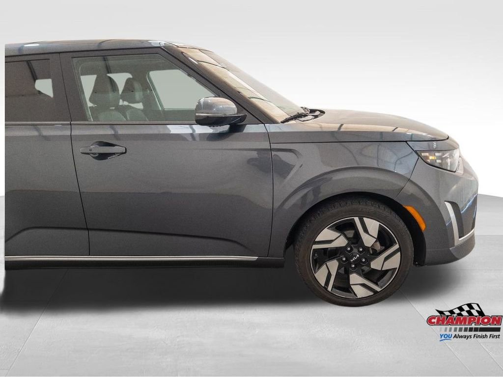 Used 2023 Kia Soul GT-Line image 6