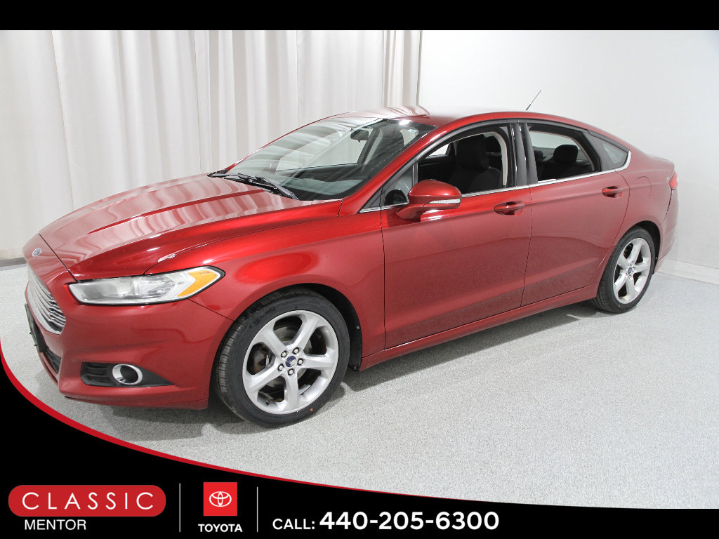 Used 2014 Ford Fusion SE w/ Equipment Group 201A image 3