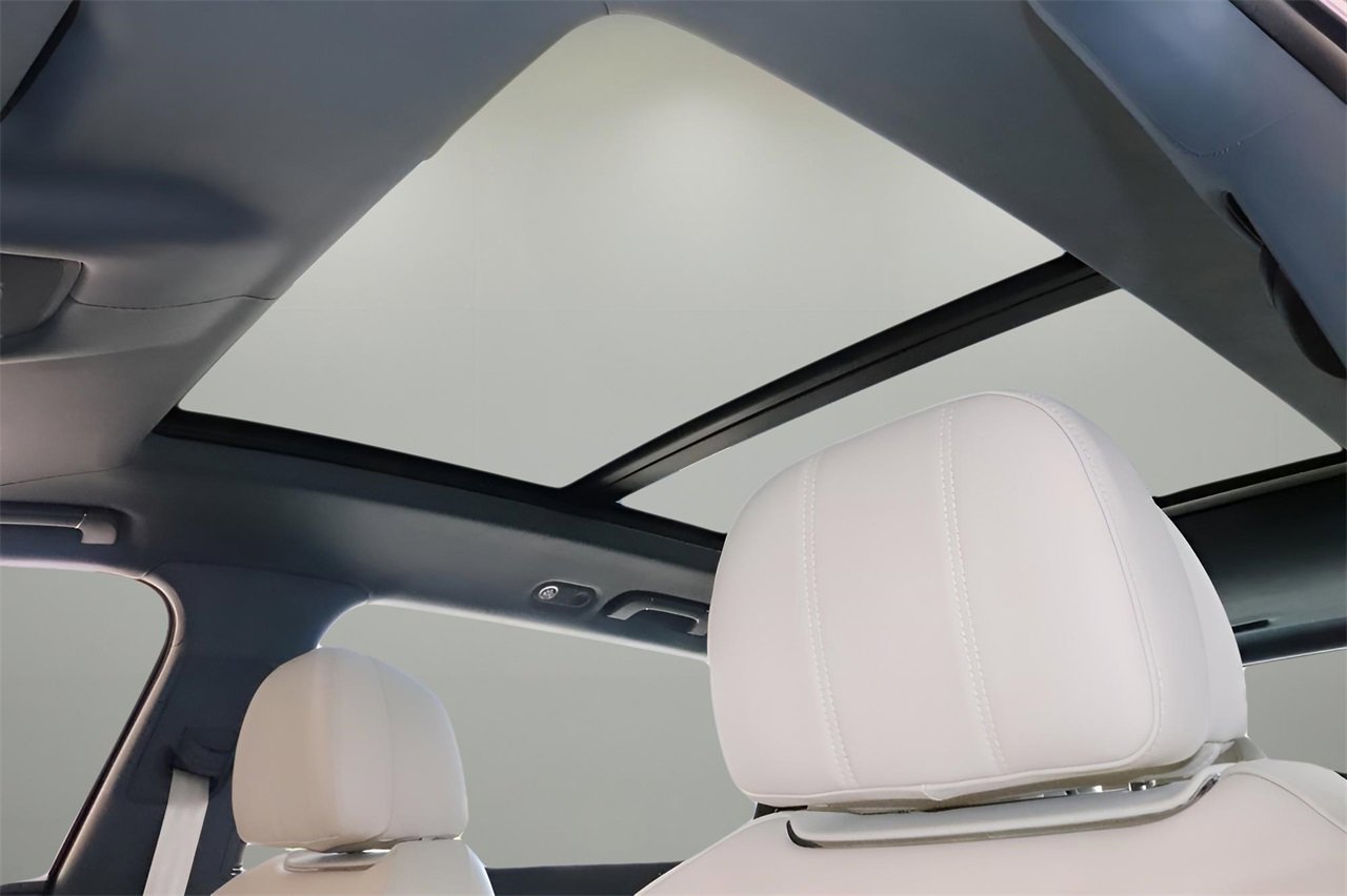 New 2025 Bentley Bentayga Extended Wheelbase image 30