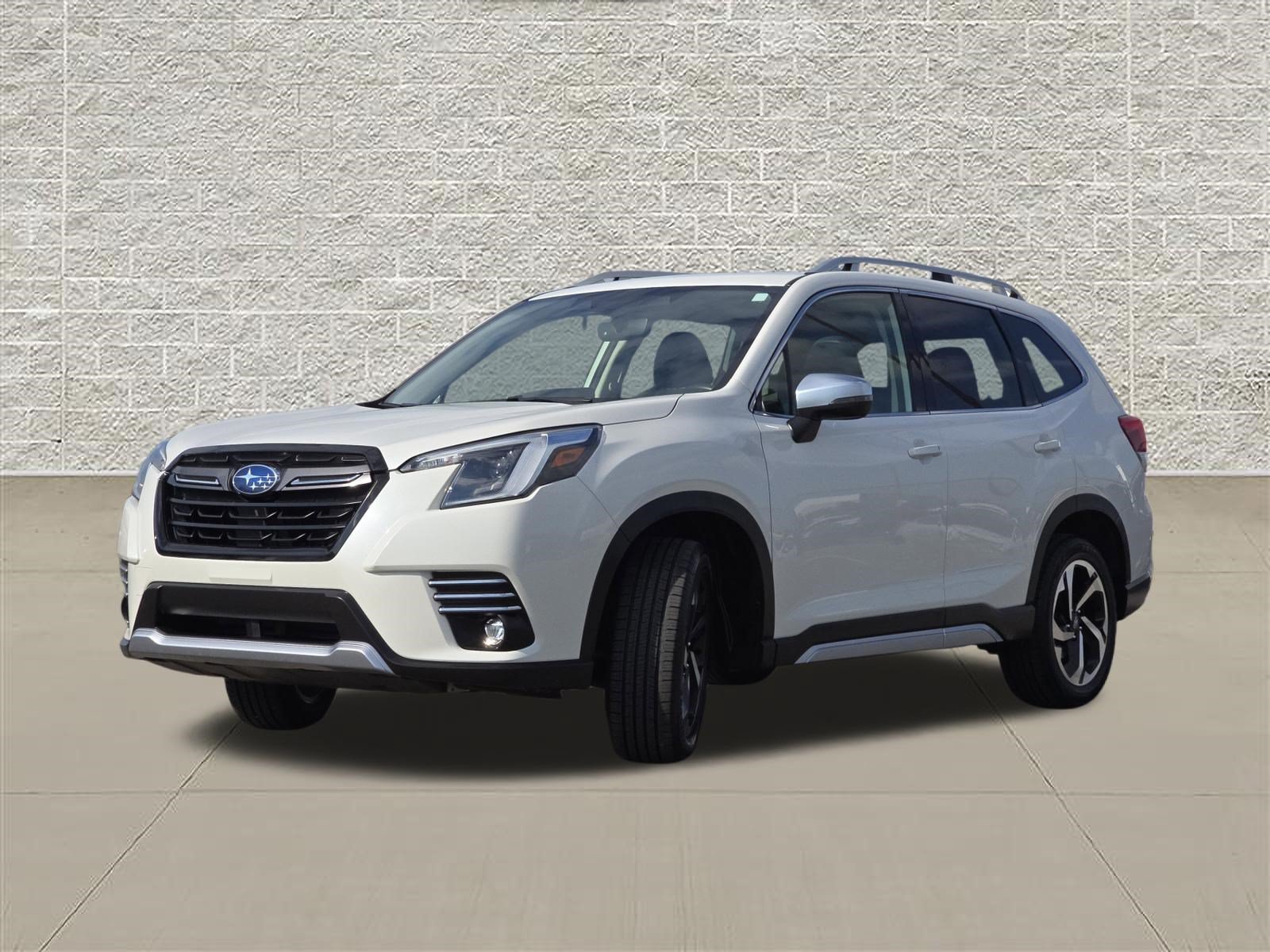 Certified 2023 Subaru Forester Touring w/ Popular Package #2 AWD/4WD image 3