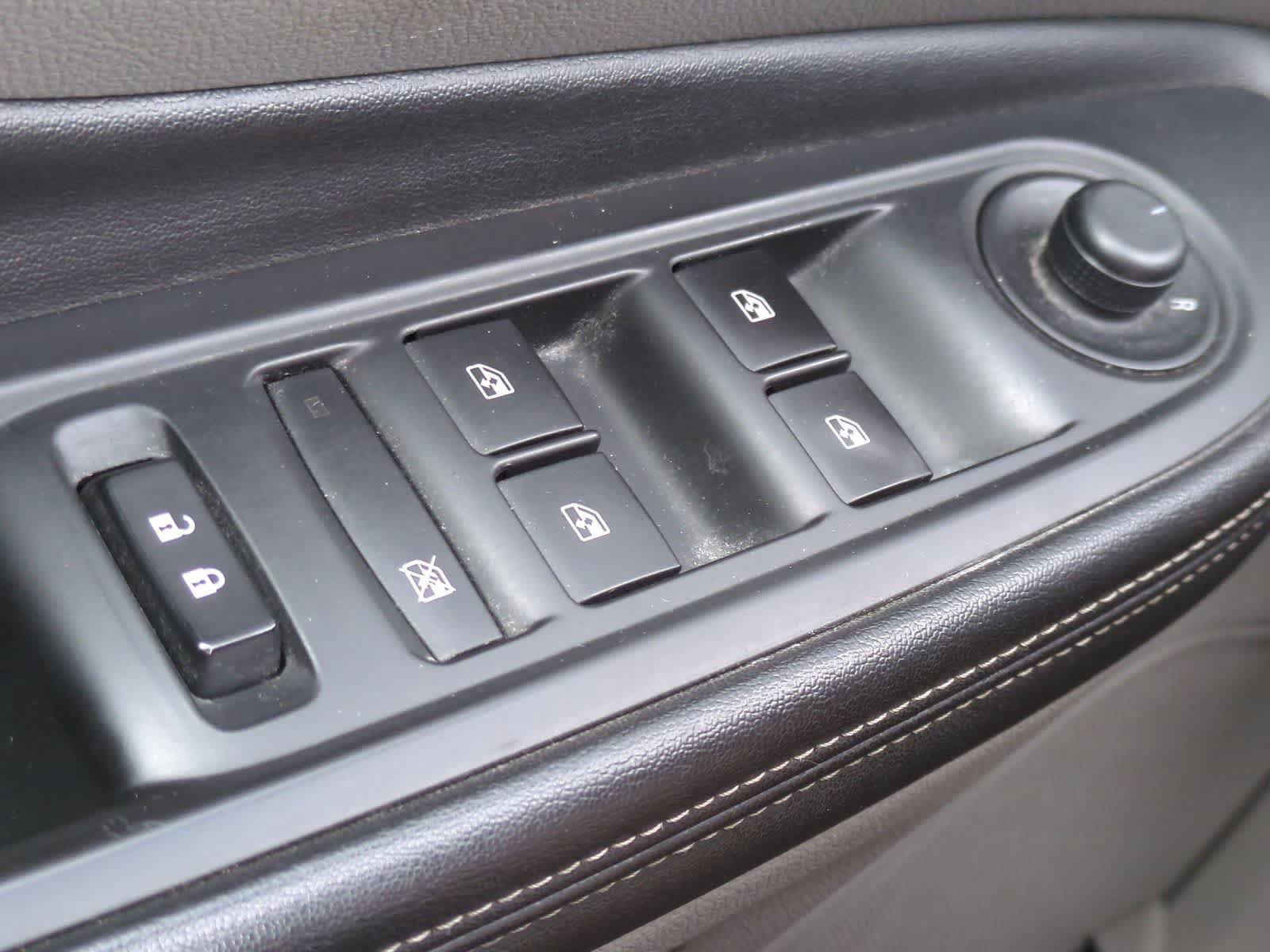 Used 2015 Buick Encore Leather FWD image 32