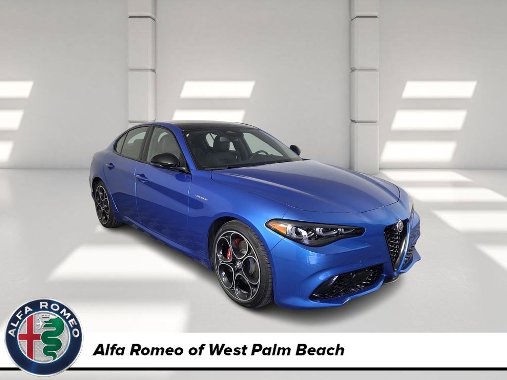 New 2025 Alfa Romeo Giulia image 1