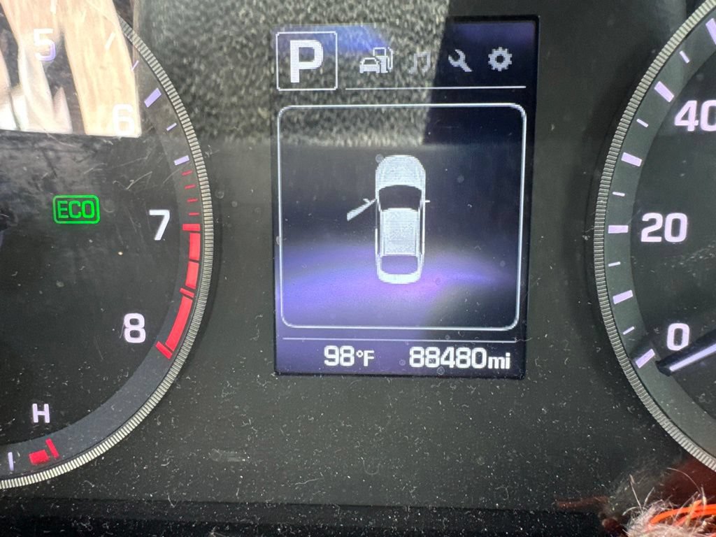 Used 2017 Hyundai Sonata Sport w/ Value Edition Package 02 FWD image 13
