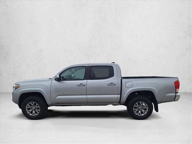 Used 2017 Toyota Tacoma SR5 w/ SR5 Appearance Package (SM) image 8