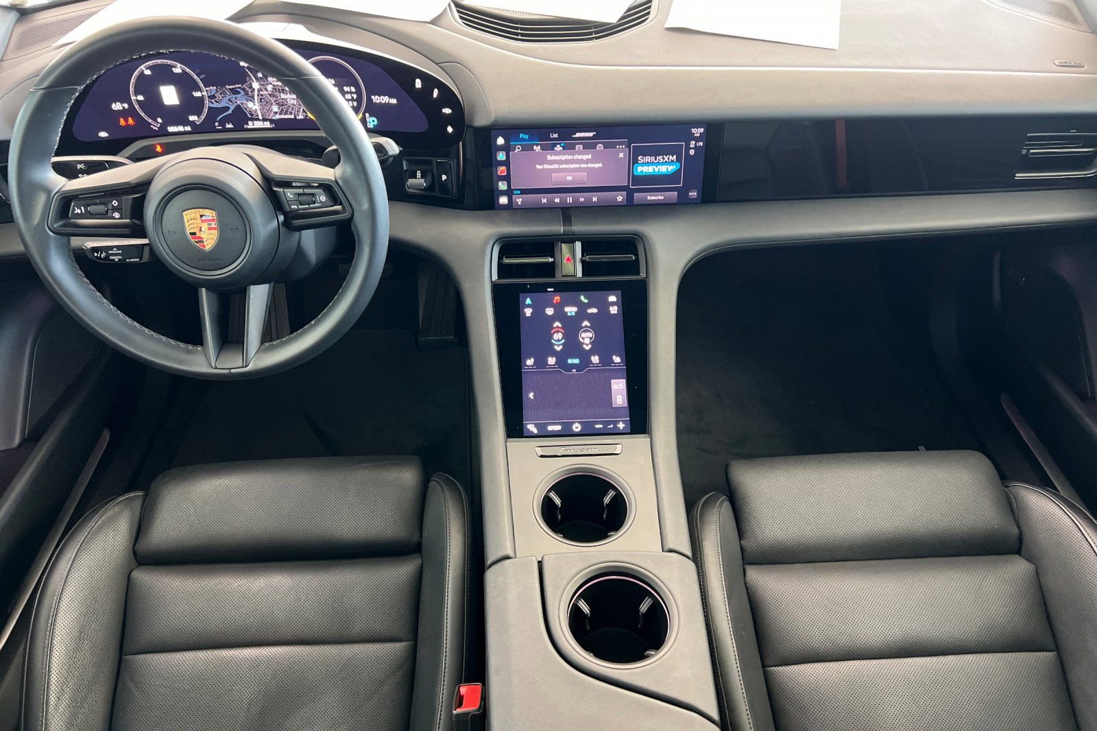 Used 2022 Porsche Taycan 4S image 13