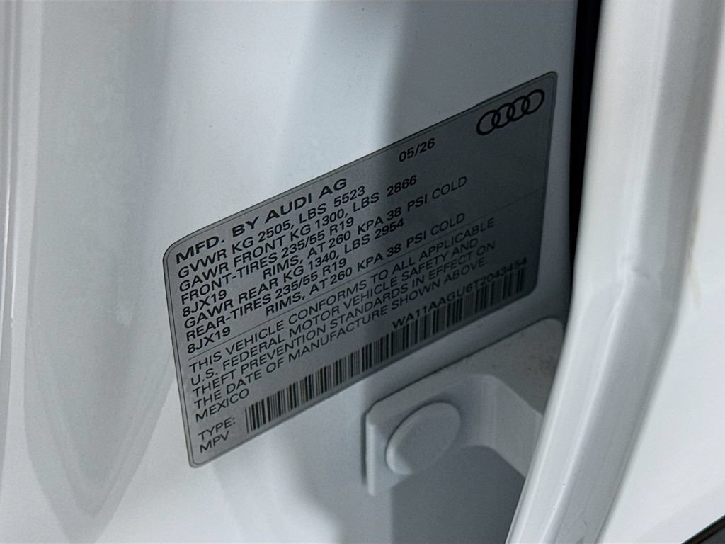 Used 2026 Audi Q5 Premium w/ Convenience Package AWD/4WD image 33