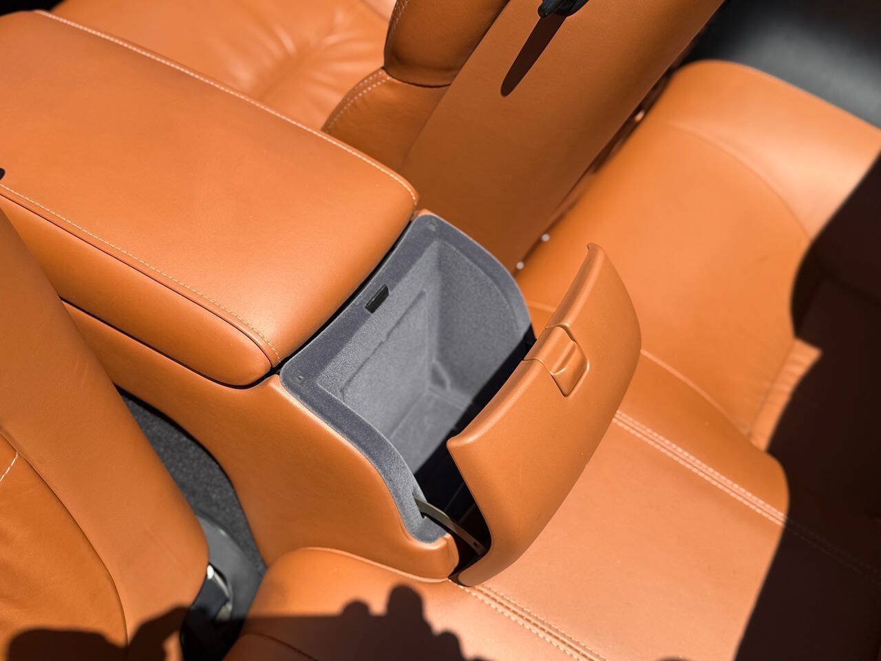 Used 2005 Lexus SC 430 Convertible w/ Preferred Accessory Pkg RWD image 86