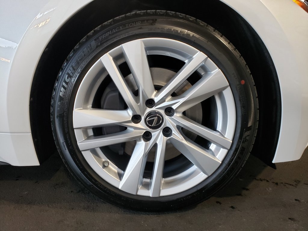New 2025 Lexus IS 300 w/ Comfort Package image 4