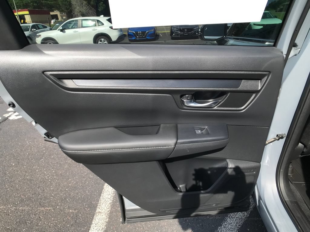 Certified 2025 Honda CR-V EX image 25