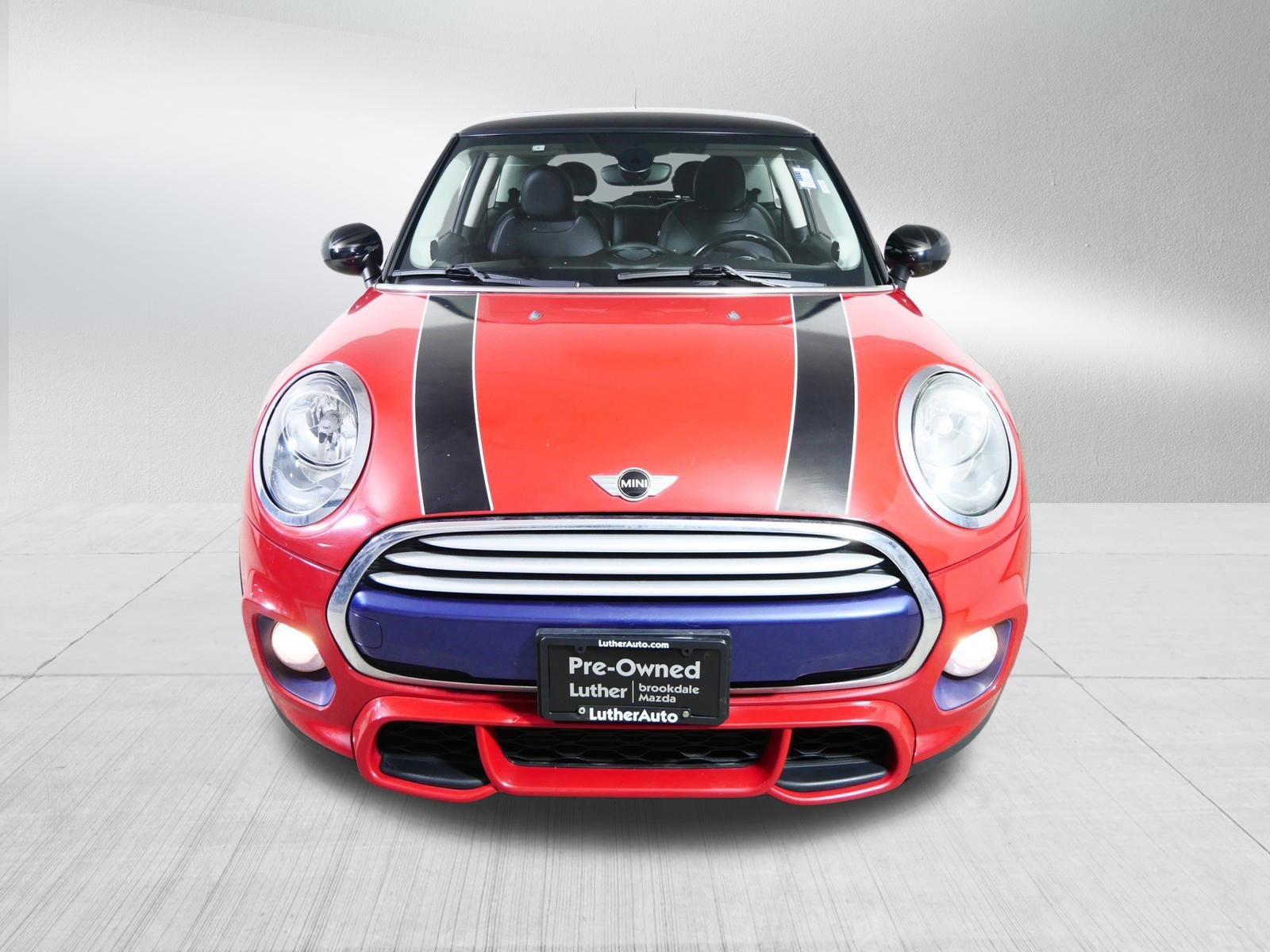 Used 2015 MINI Cooper 2-Door Hardtop video 2