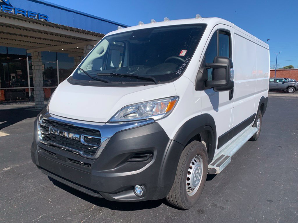 Used 2025 RAM ProMaster 2500 w/ U-Haul Equipment Group FWD image 7