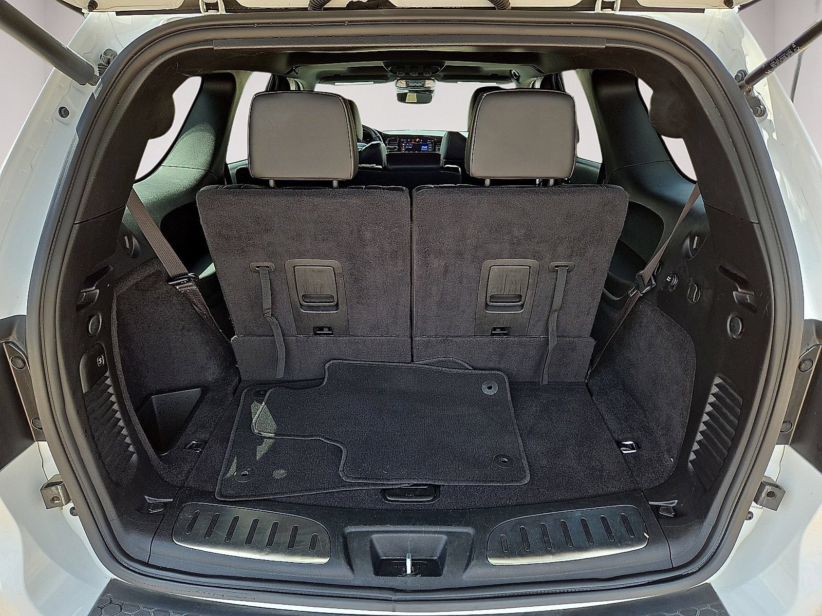 Used 2025 Dodge Durango GT AWD/4WD image 14