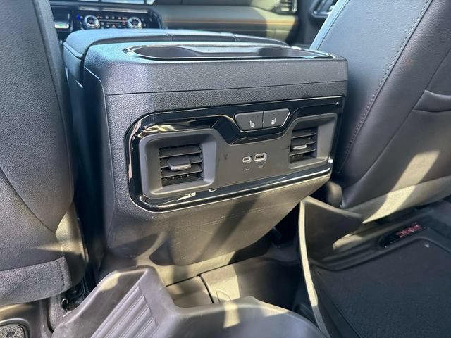 Used 2024 GMC Sierra 1500 AT4 w/ Technology Package AWD/4WD image 16