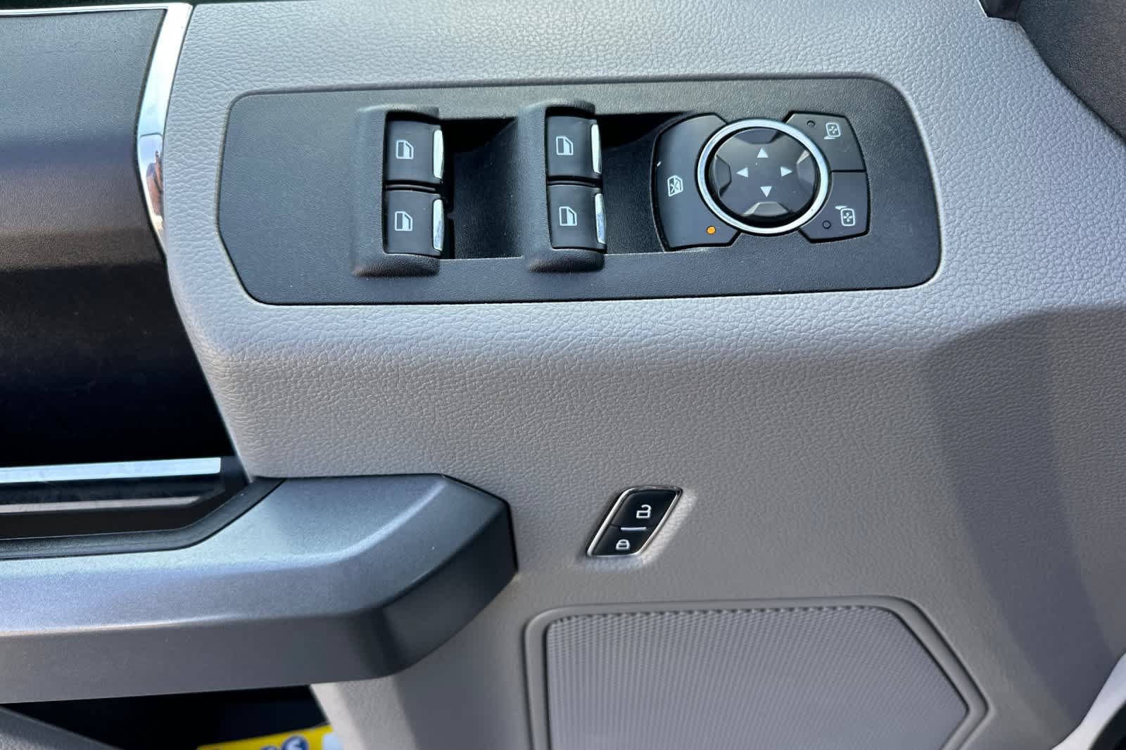 Used 2019 Ford F150 XLT RWD image 11