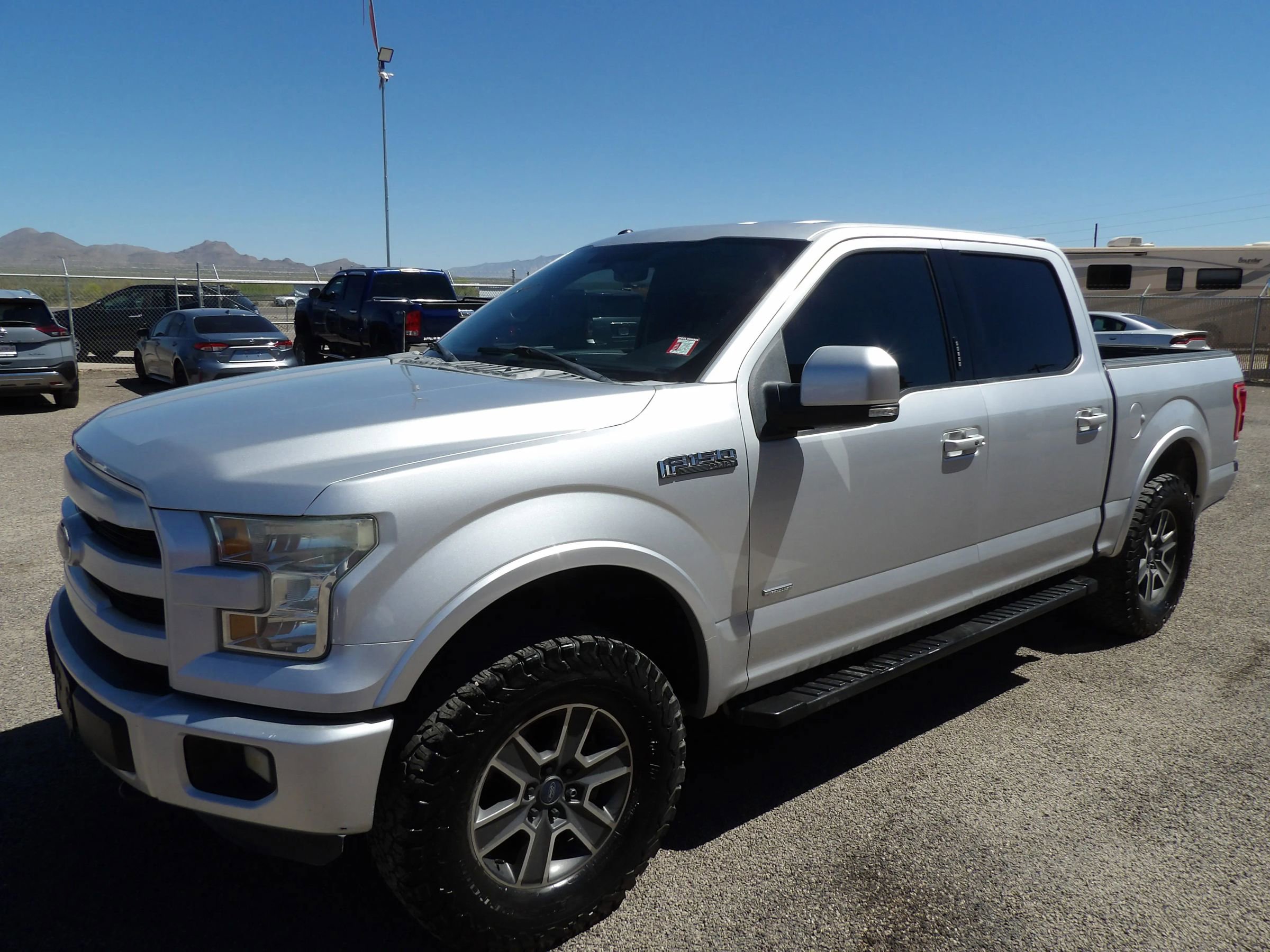 Used 2015 Ford F150 Lariat AWD/4WD image 4