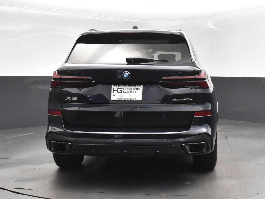 Certified 2026 BMW X5 xDrive50e w/ M Sport Package AWD/4WD image 6
