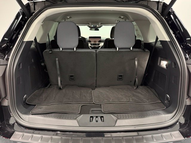 New 2026 Ford Explorer Active RWD image 27