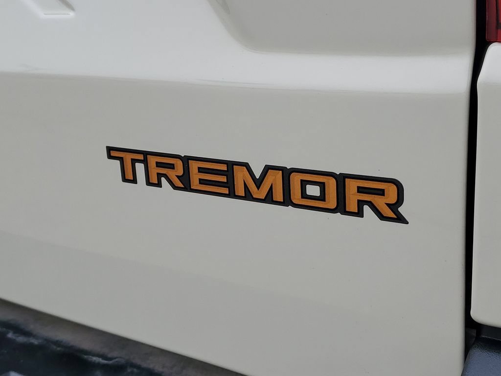 Certified 2024 Ford Maverick Tremor w/ Tremor Off-Road Package AWD/4WD image 7