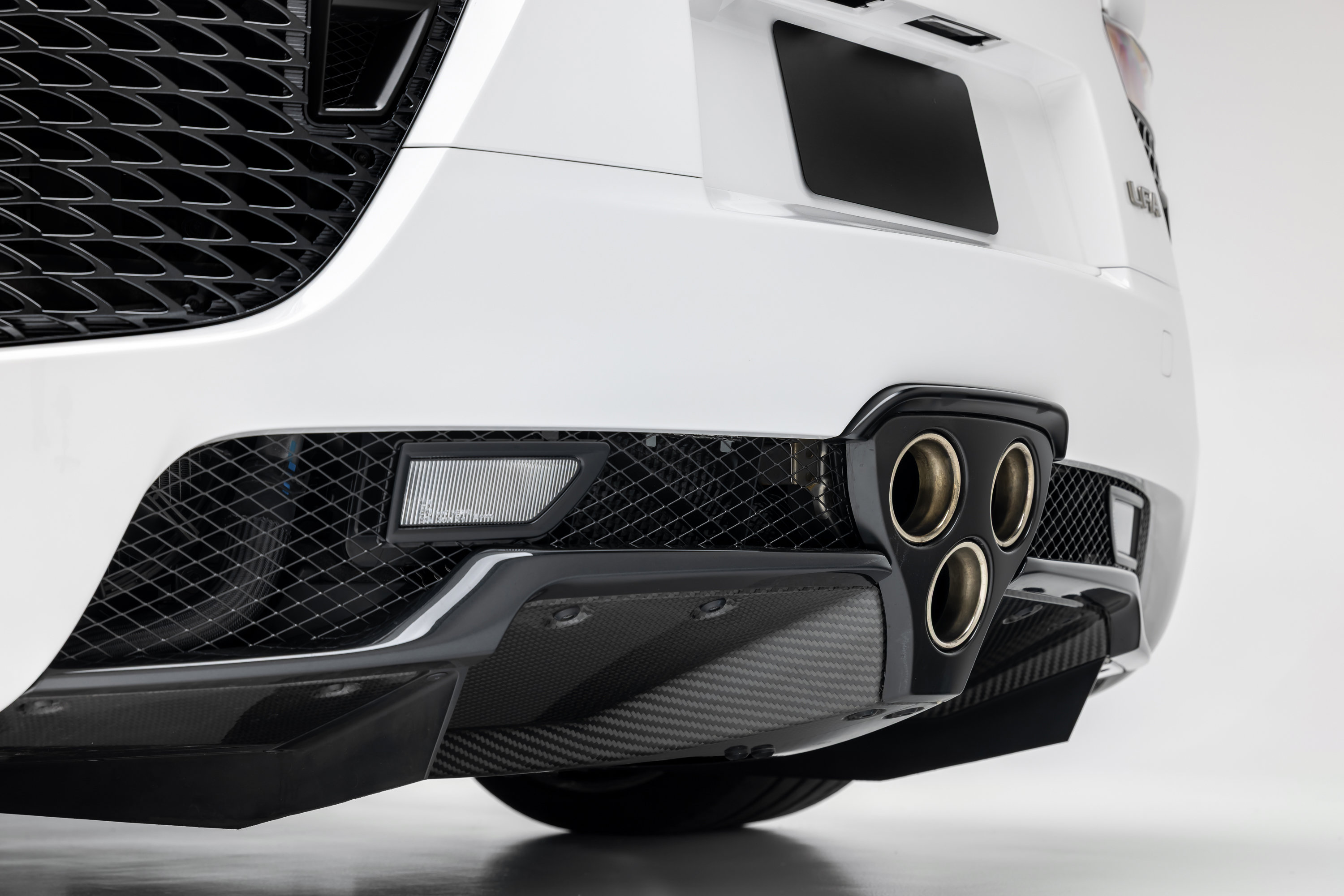 Used 2012 Lexus LFA RWD image 13