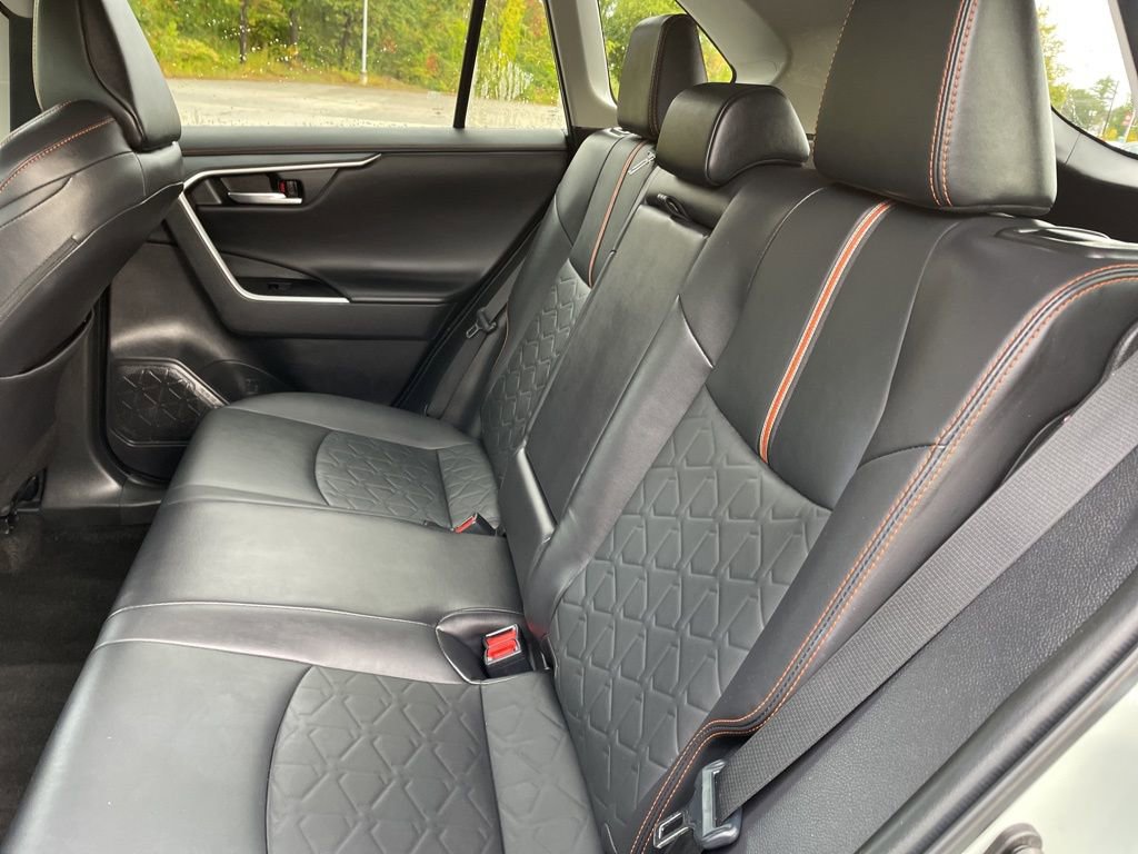 Used 2023 Toyota RAV4 Adventure image 8