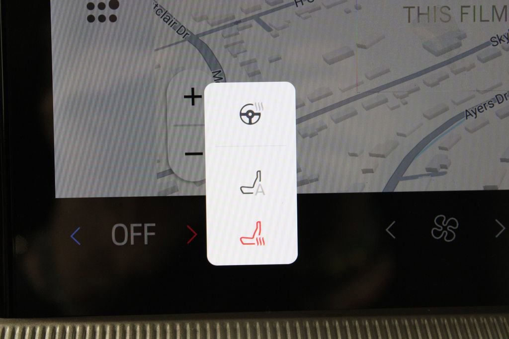 New 2026 Ford Explorer Active image 48