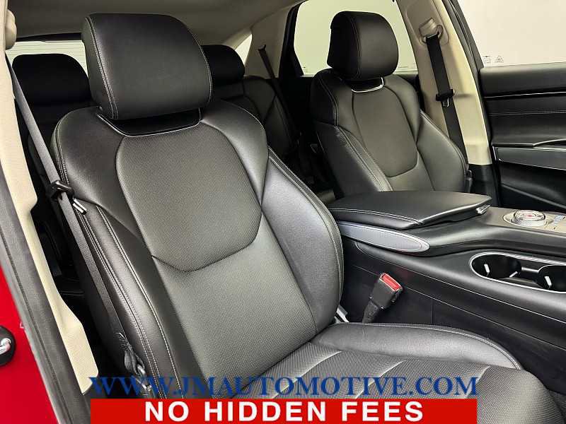 Used 2023 Genesis GV70 2.5T w/ Select Package image 21