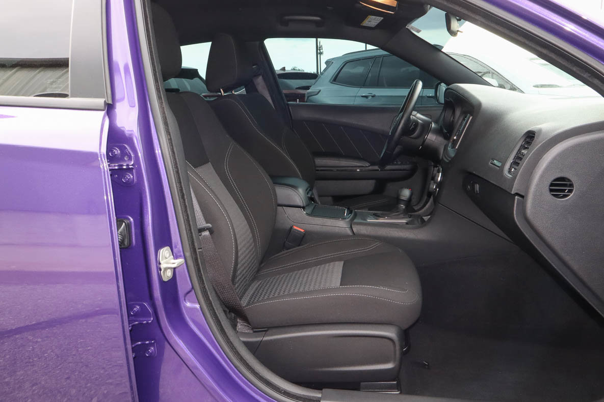 Used 2023 Dodge Charger SXT w/ Blacktop Package RWD image 22