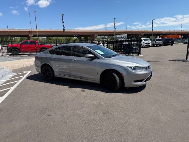 Used 2016 Chrysler 200 Limited FWD image 13
