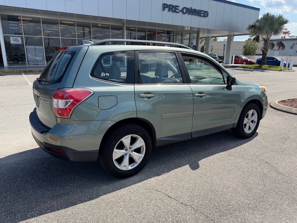 Used 2016 Subaru Forester 2.5i w/ Popular Package #2 AWD/4WD image 3