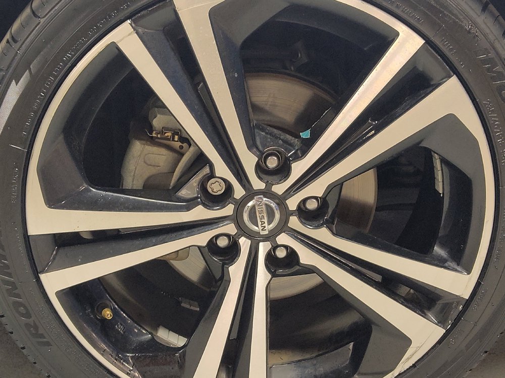 Used 2020 Nissan Sentra SR FWD image 31